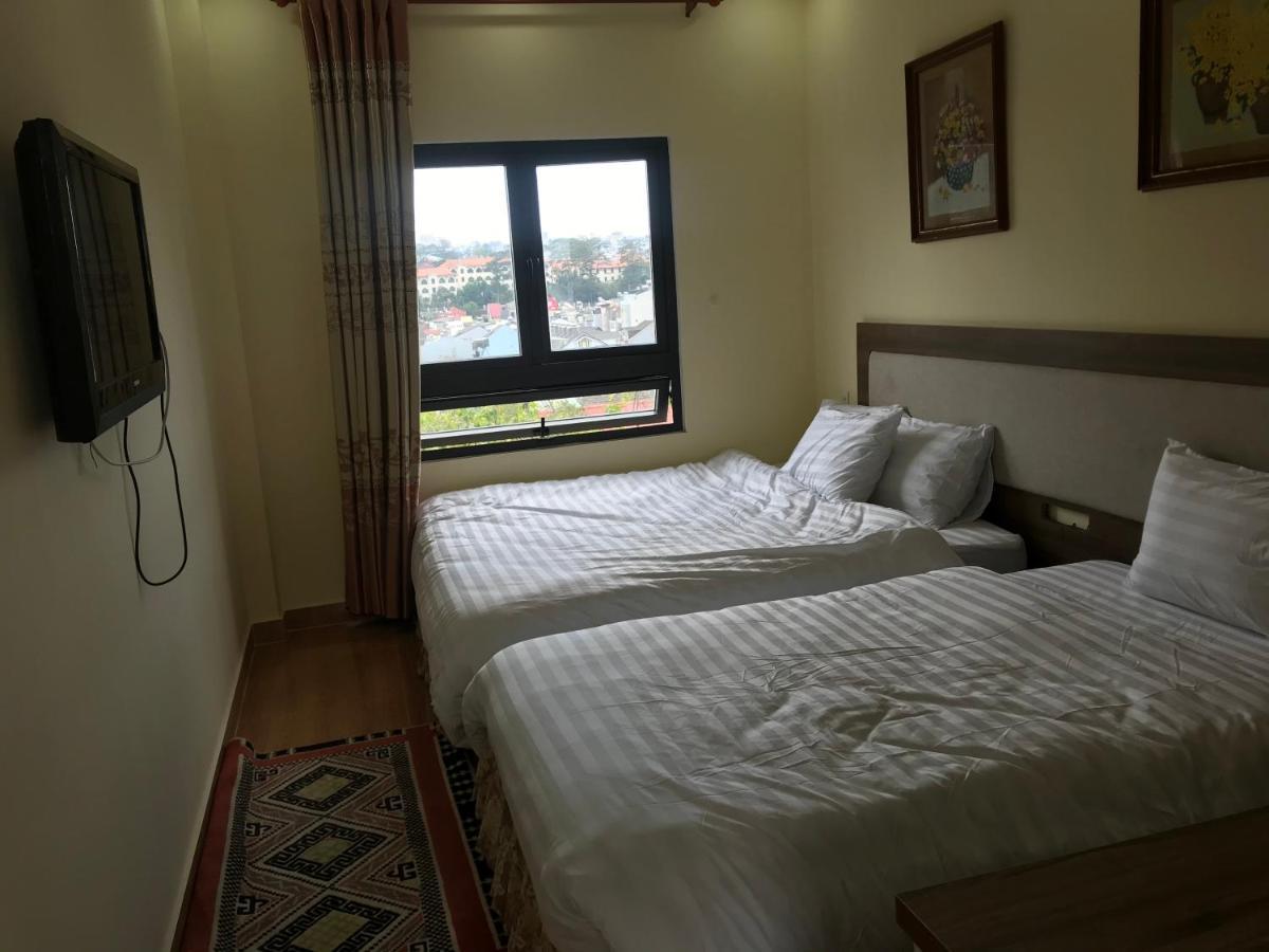 Ngoc Tran Hotel Da Lat Exterior photo